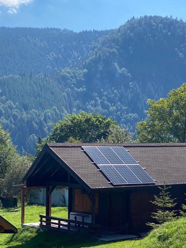 montaj panouri fotovoltaice